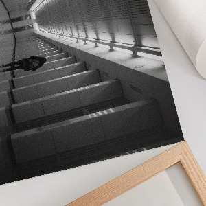 Dekorativní nástěnný plakát s motivem minimalistické chodby